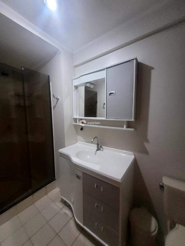 Apartamento para aluguel no Centro: 