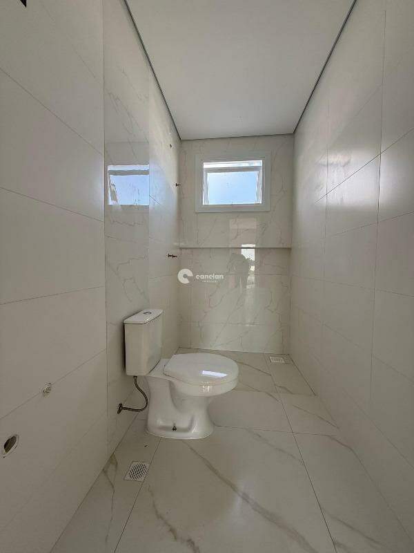 Casa de Condomínio à venda no Camobi: 