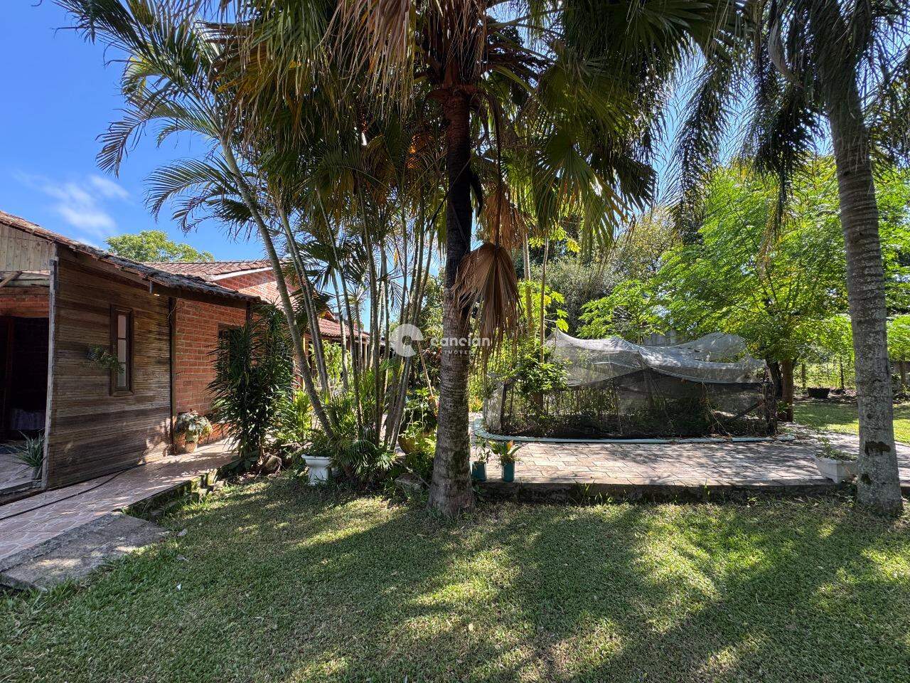 Terreno à venda no Arroio Grande: 