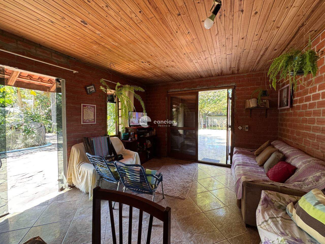 Terreno à venda no Arroio Grande: 