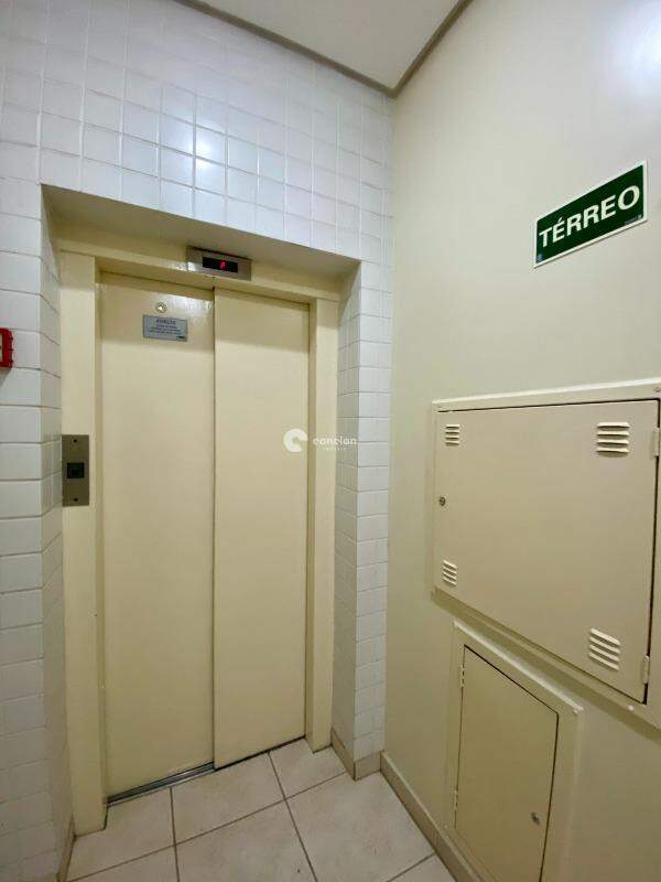 Apartamento para aluguel no Centro: 