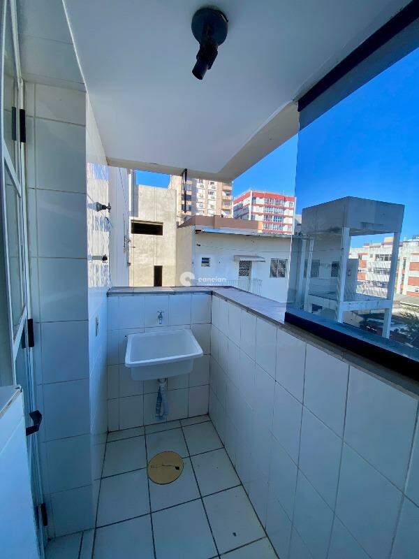 Apartamento para aluguel no Centro: 