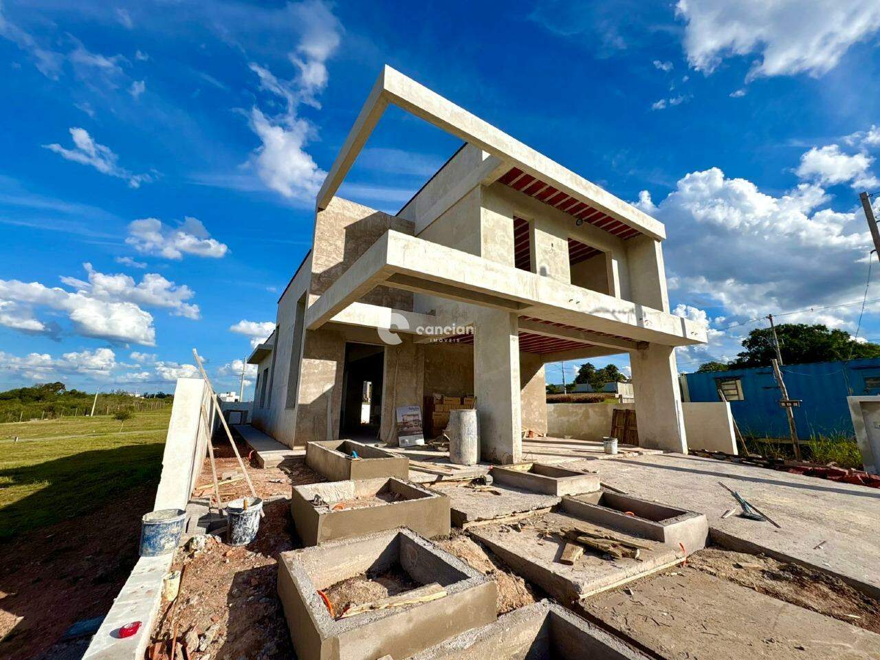 Casa de Condomínio à venda no Camobi: