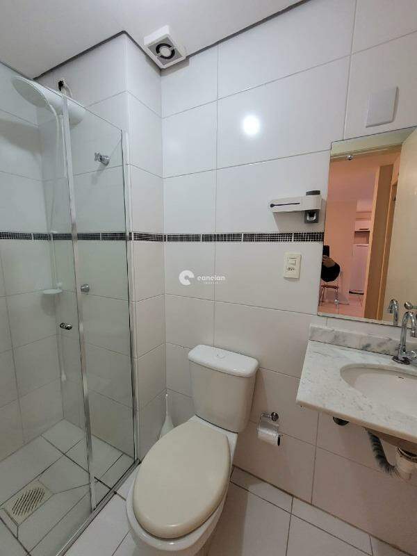 Apartamento para aluguel no Centro: 