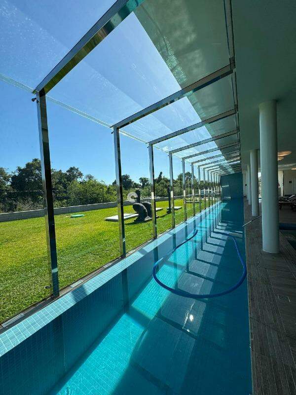 Terreno em condomínio à venda no Tomazetti: 