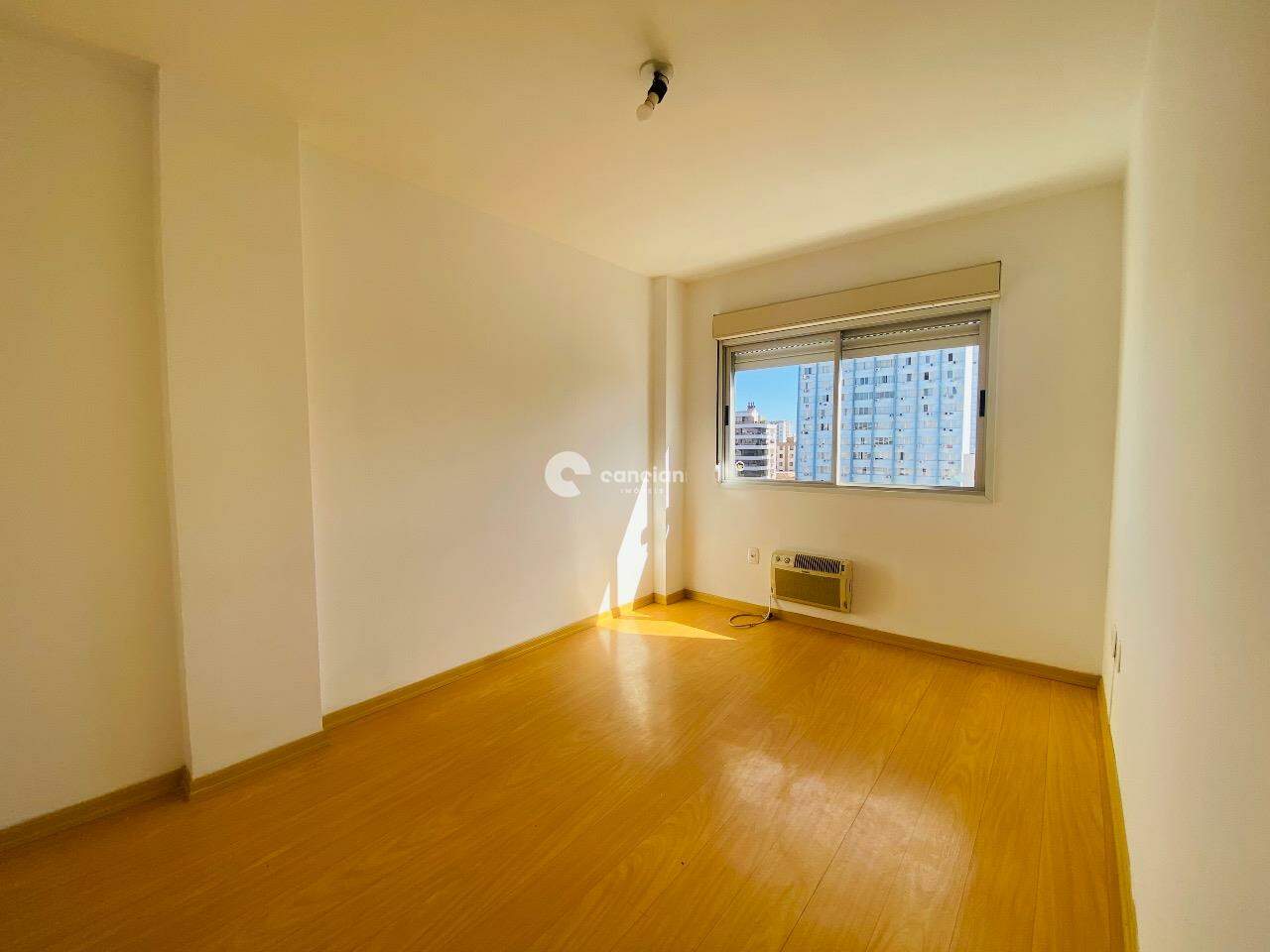 Apartamento à venda no Passo D'Areia: 