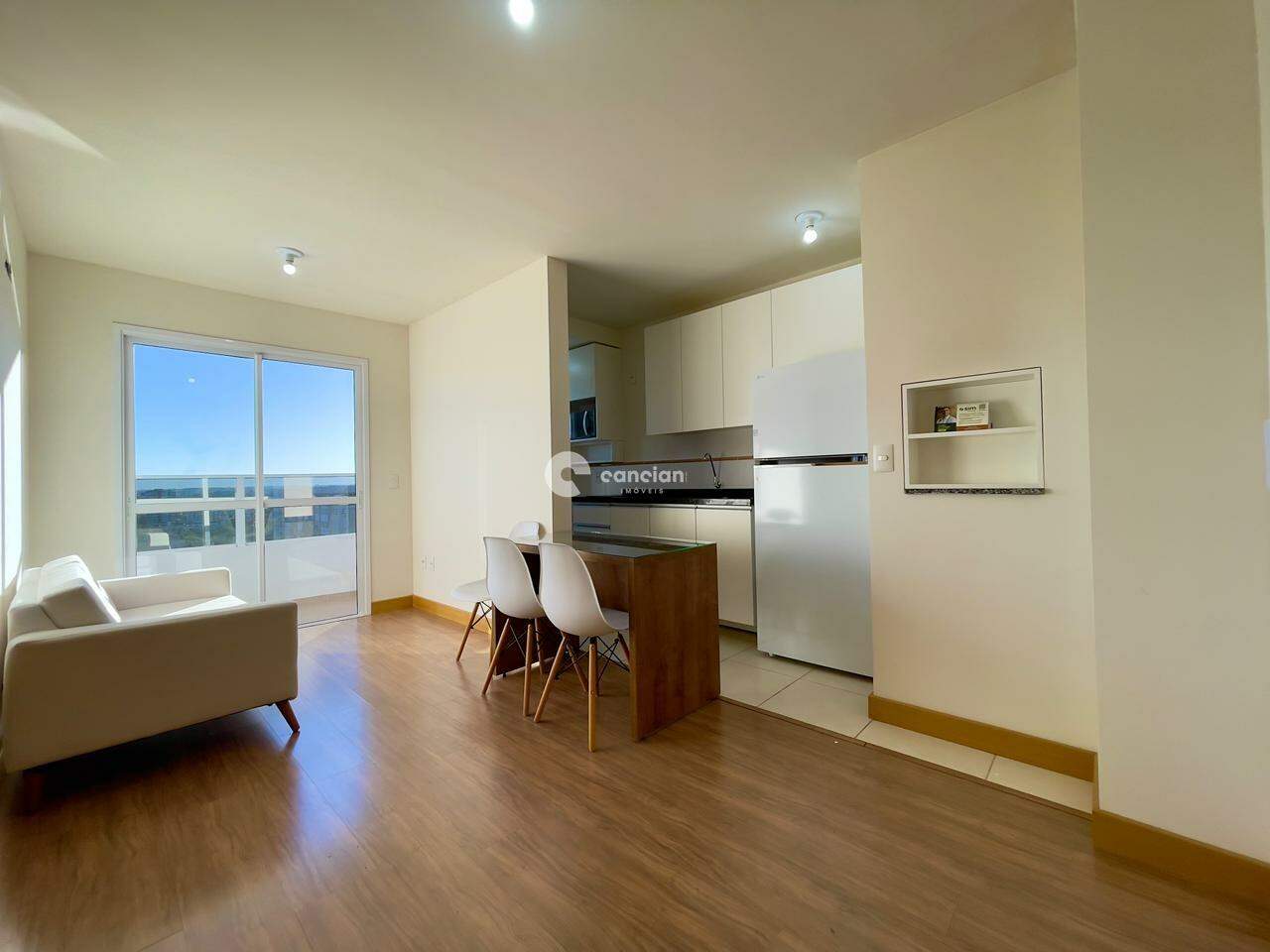 Apartamento para aluguel no Centro: 