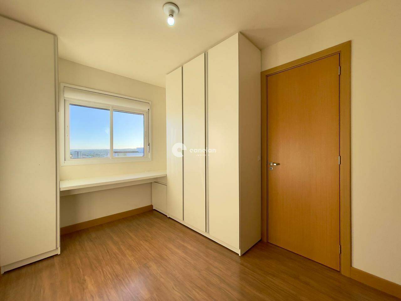 Apartamento para aluguel no Centro: 