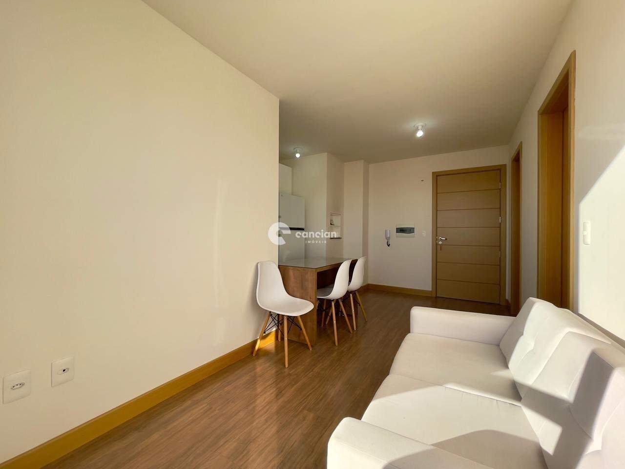 Apartamento para aluguel no Centro: 