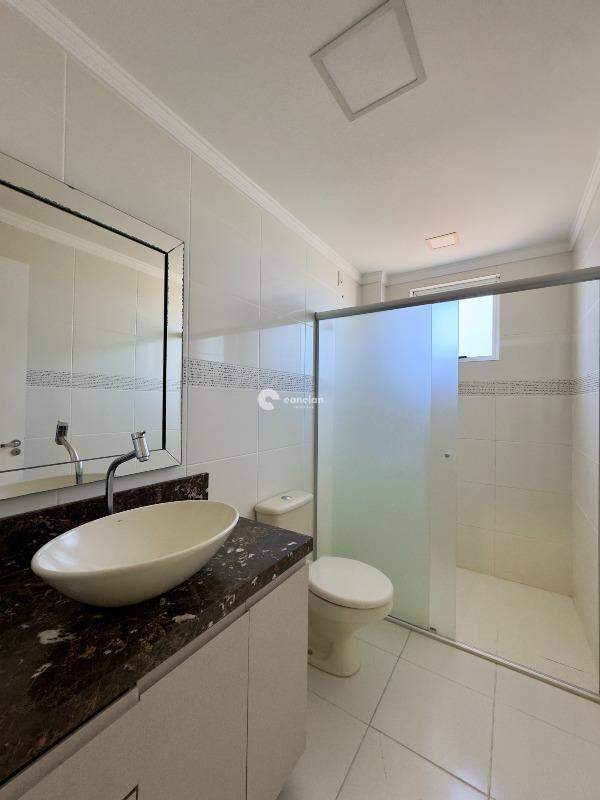 Apartamento à venda no Km 3: 