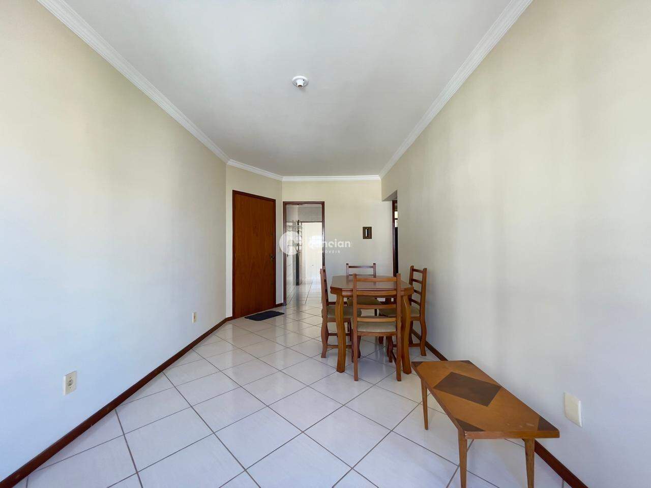 Apartamento para aluguel no Centro: 