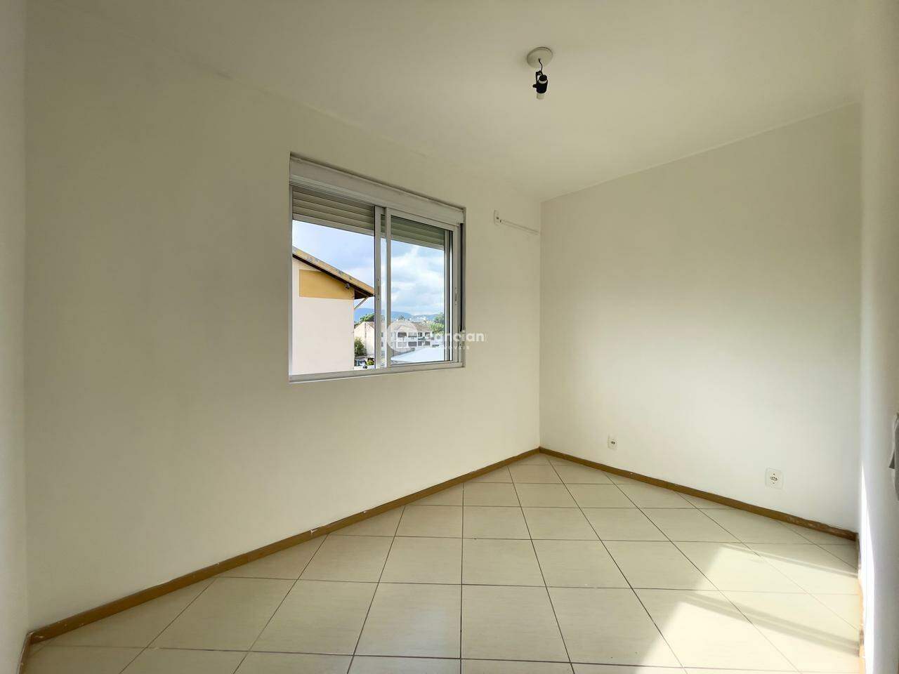 Apartamento para aluguel no Duque de Caxias: 