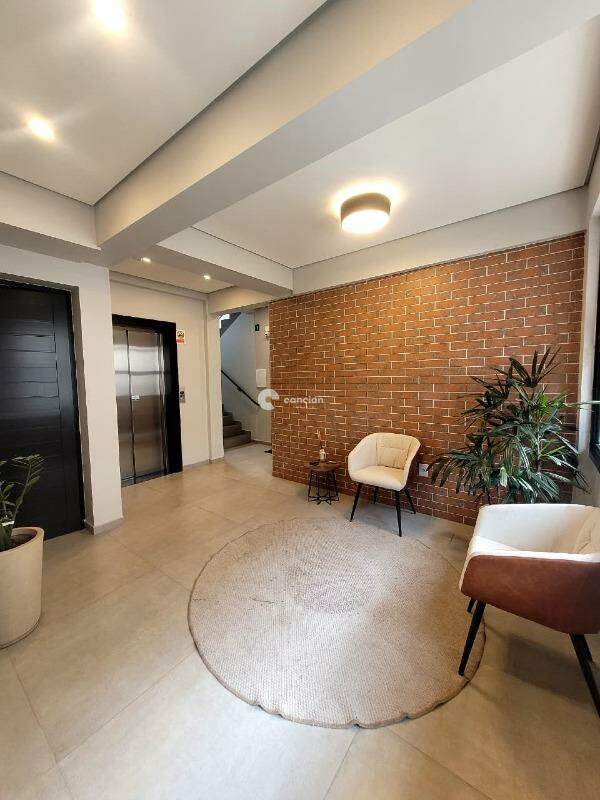 Apartamento à venda no Camobi: 