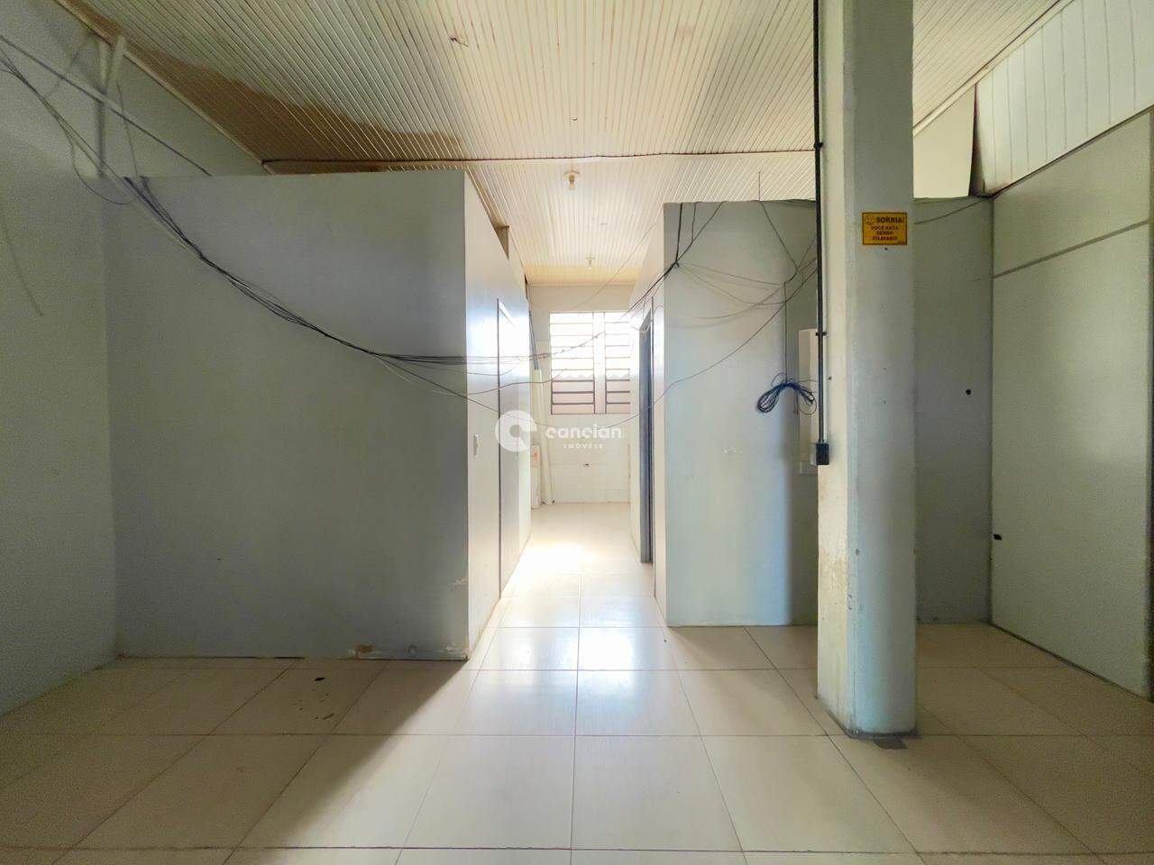 Terreno Comercial à venda no Centro: 