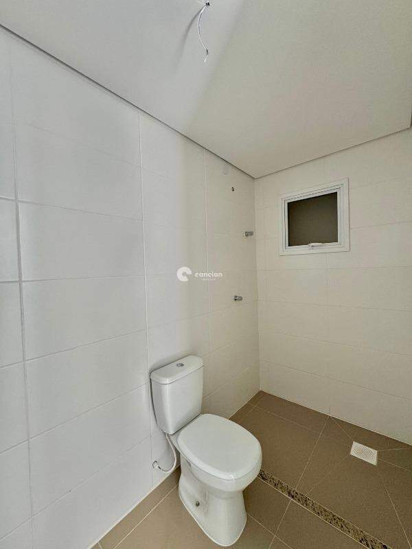 Apartamento à venda no Camobi: 