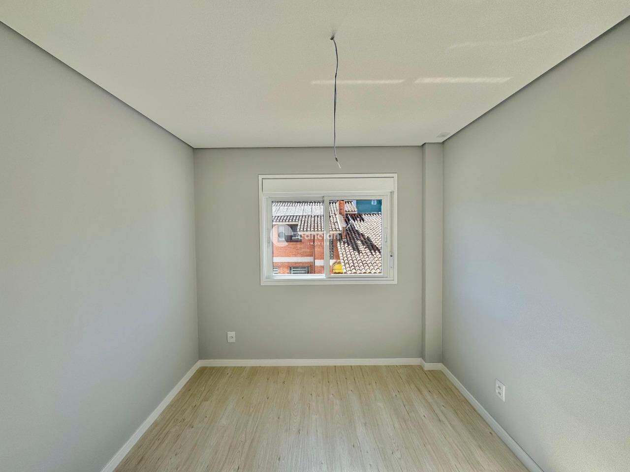 Apartamento à venda no Camobi: 