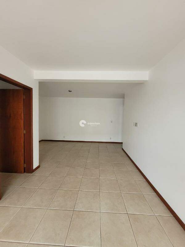 Apartamento para aluguel no Camobi: 