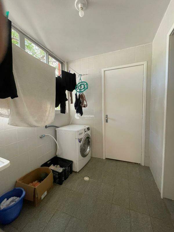 Apartamento à venda no Km 3: 