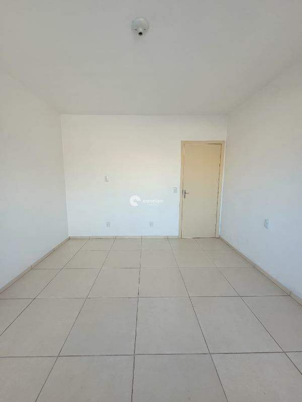 Casa para aluguel no Juscelino Kubitschek: 