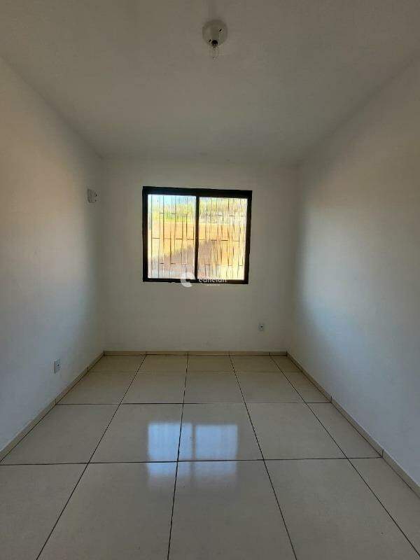 Casa para aluguel no Juscelino Kubitschek: 