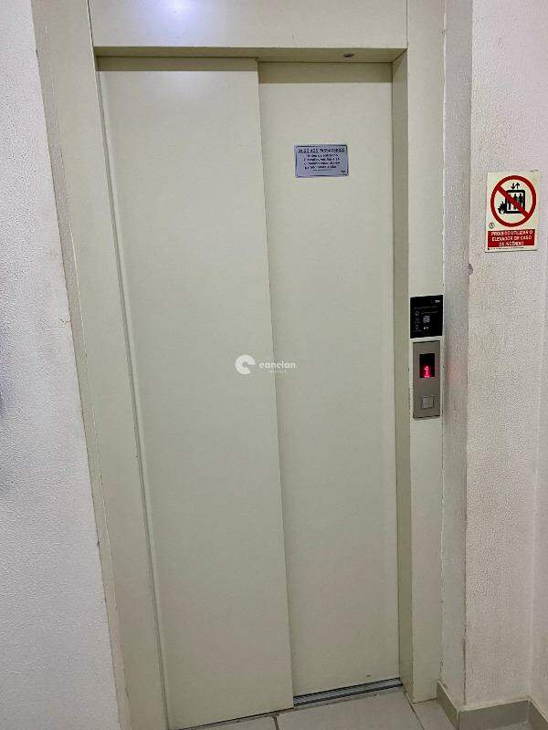Apartamento para aluguel no Nossa Senhora Medianeira: 