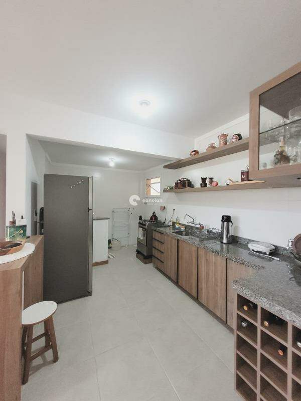 Apartamento para aluguel no Camobi: 