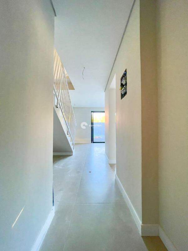 Casa de Condomínio para aluguel no Camobi: 