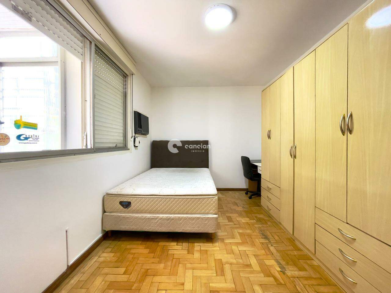 Apartamento para aluguel no Centro: 