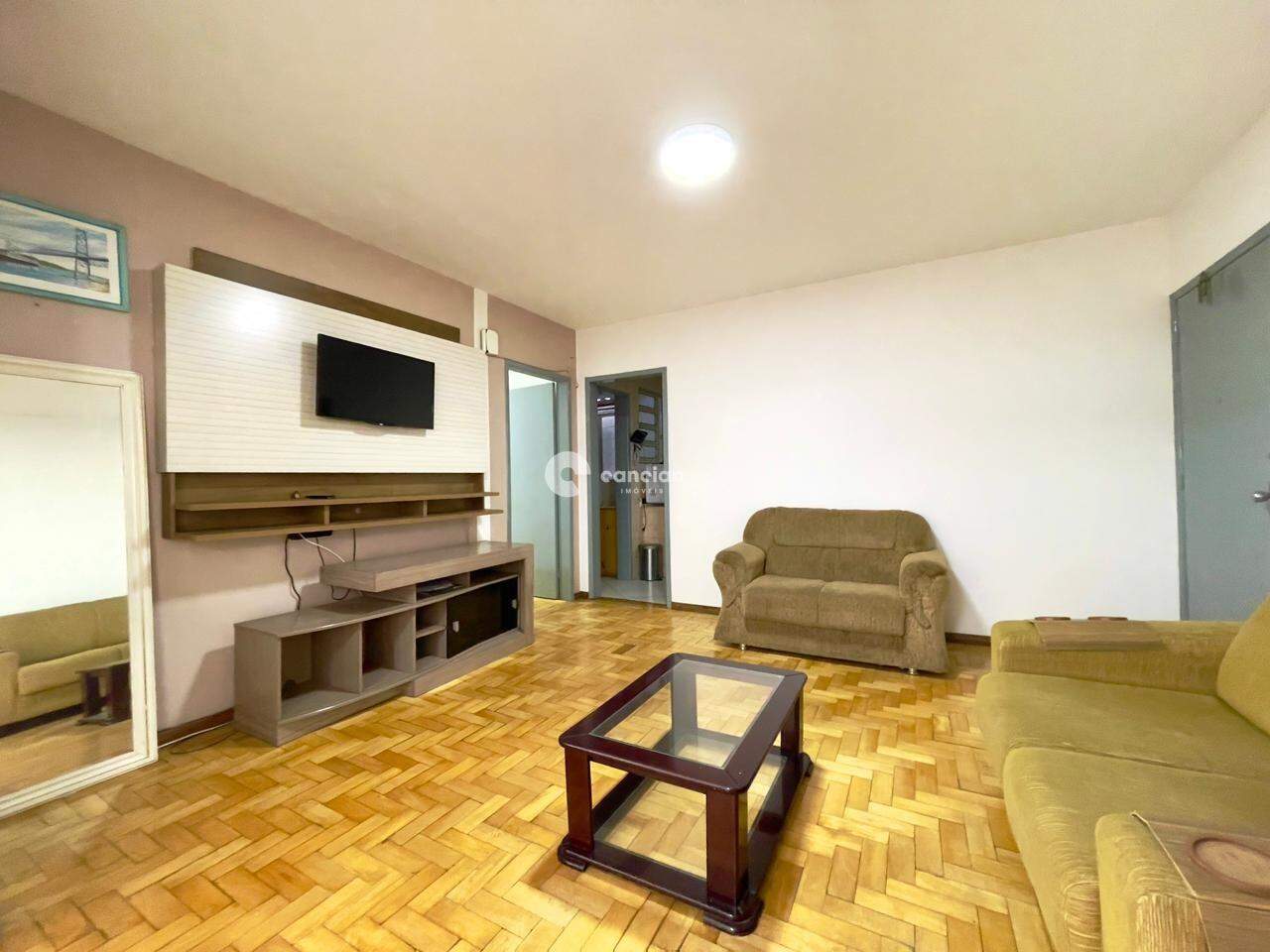 Apartamento para aluguel no Centro: 