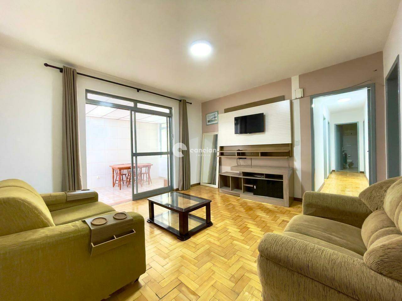 Apartamento para aluguel no Centro: 