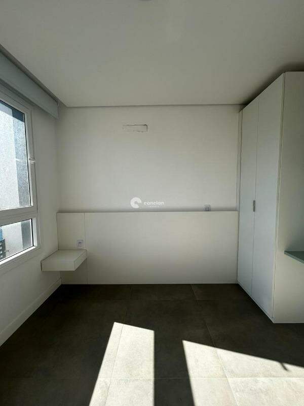 Apartamento para aluguel no Camobi: 