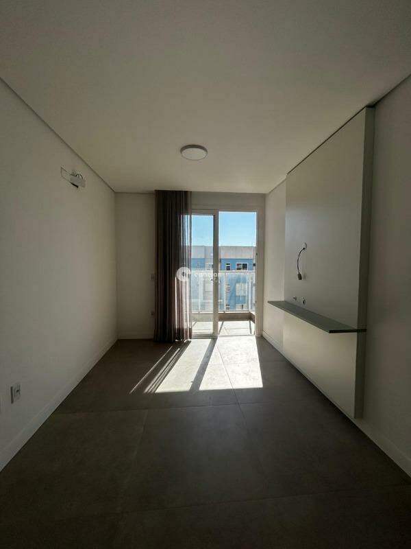 Apartamento para aluguel no Camobi: 