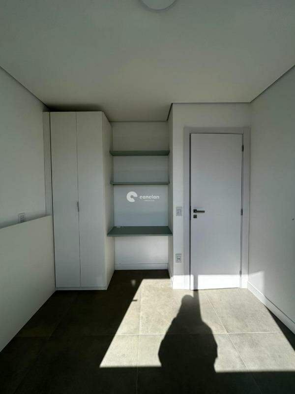 Apartamento para aluguel no Camobi: 