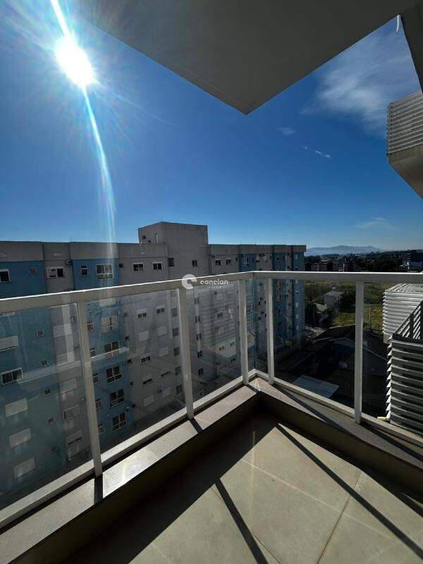 Apartamento para aluguel no Camobi: 
