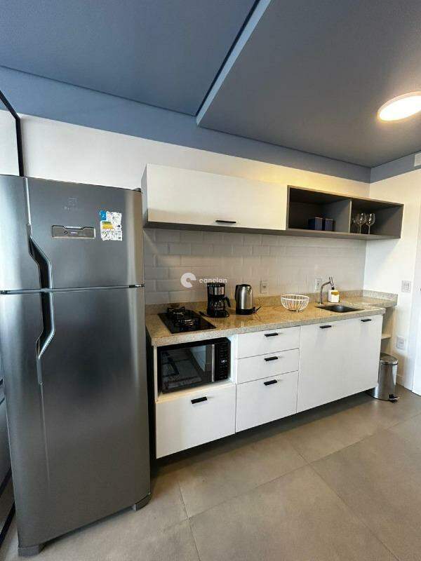 Studio para aluguel no Camobi: