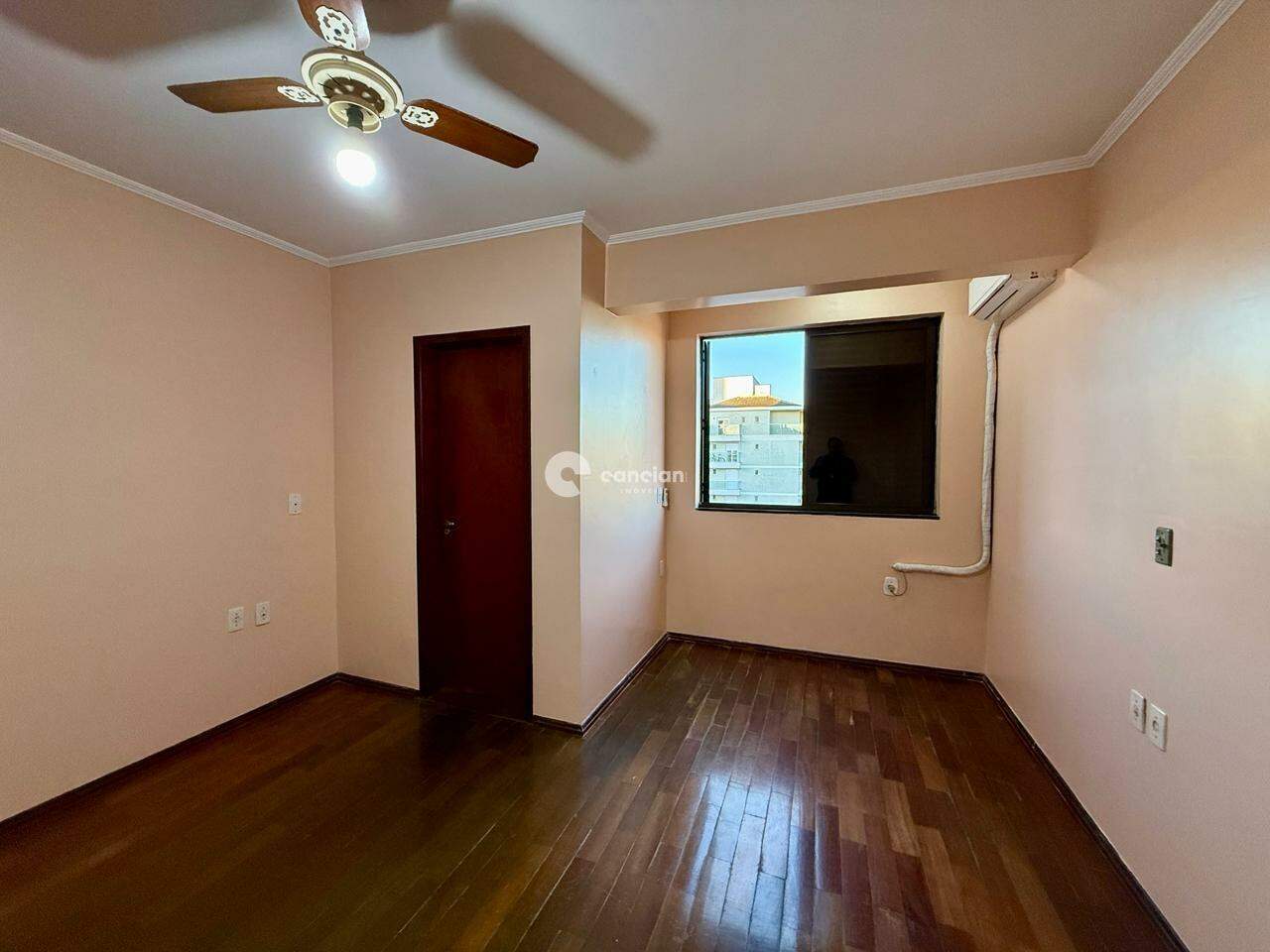Duplex à venda no Camobi: 