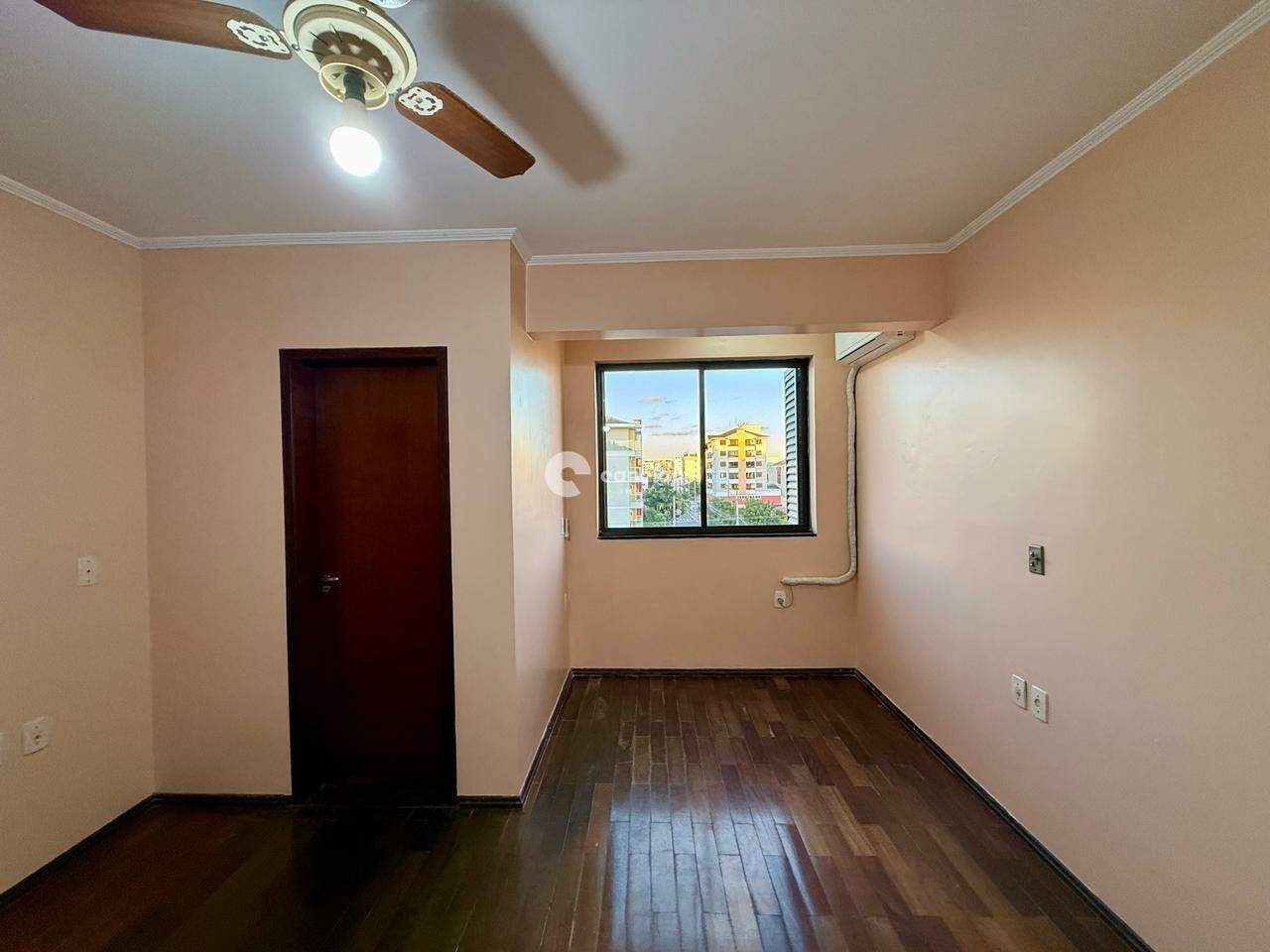 Duplex à venda no Camobi: 