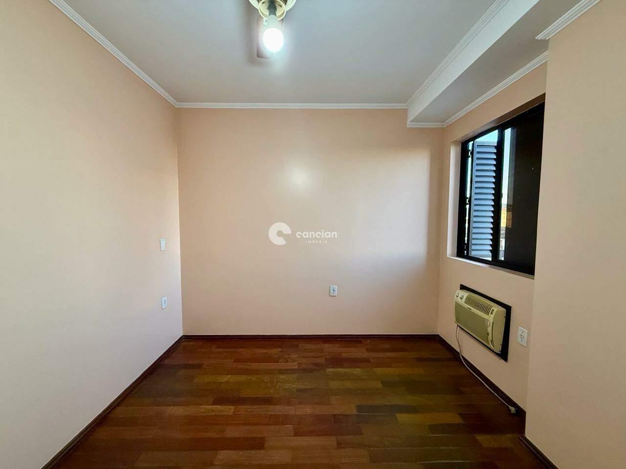 Duplex para aluguel no Camobi: 