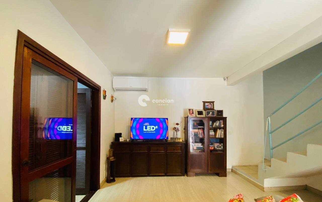 Casa à venda no Nossa Senhora Medianeira:
