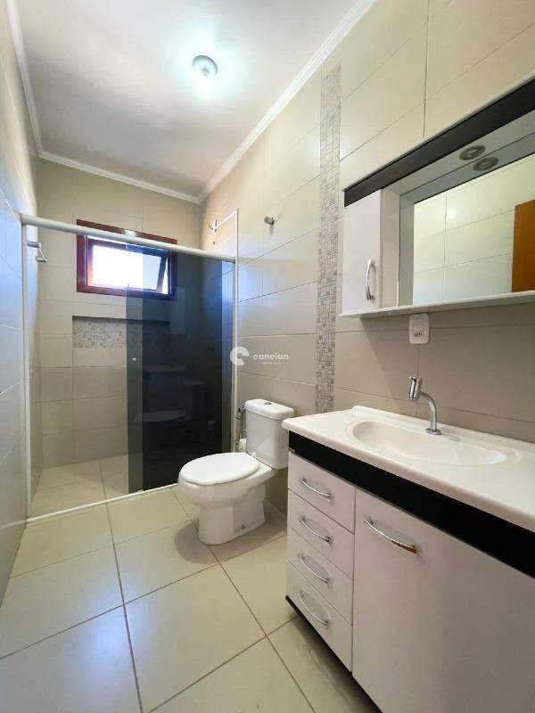 Casa para aluguel no Pé de Plátano: 