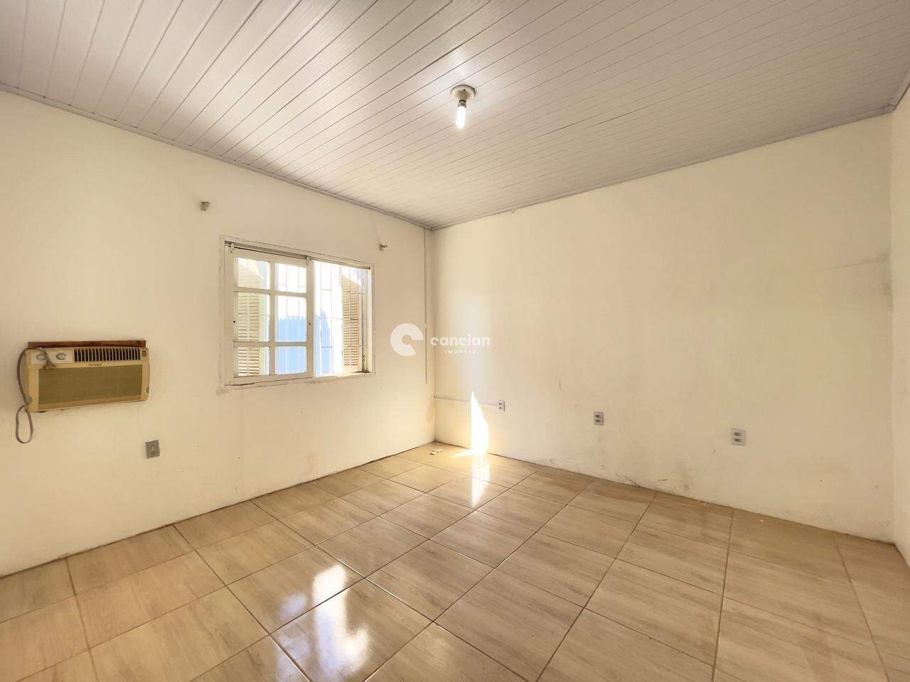 Casa para aluguel no Pé de Plátano: 