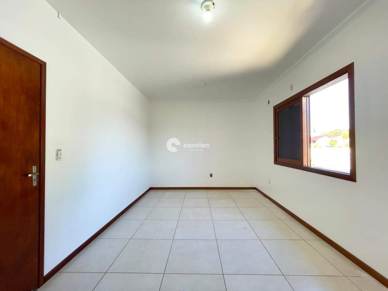 Casa para aluguel no Pé de Plátano: 