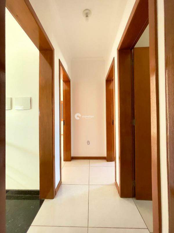 Casa para aluguel no Pé de Plátano: 