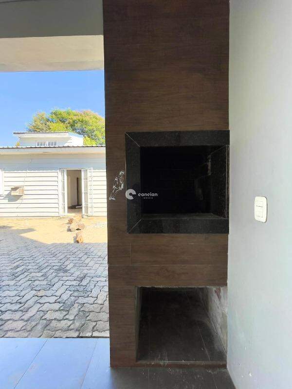 Casa para aluguel no Pé de Plátano: 