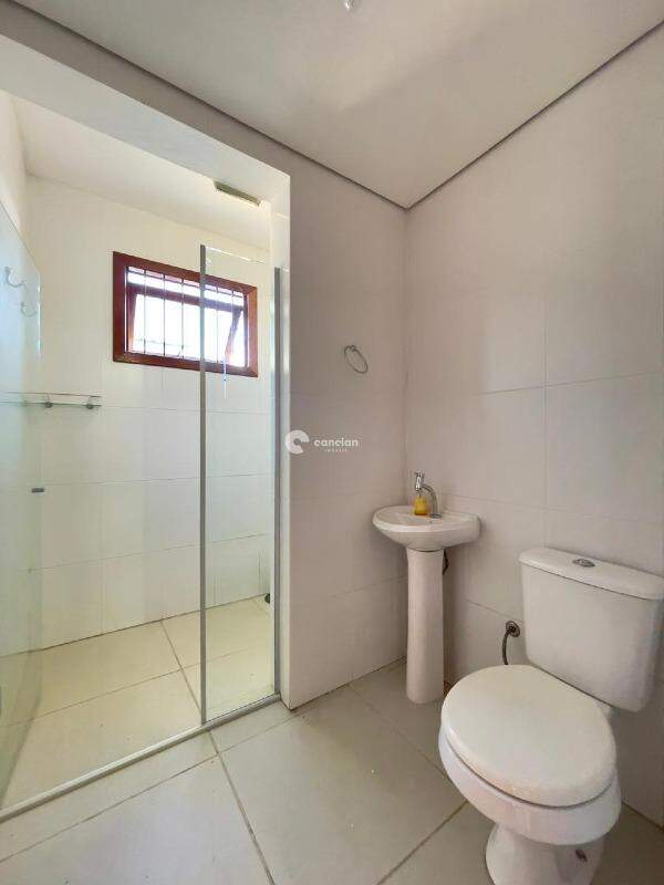 Casa para aluguel no Pé de Plátano: 