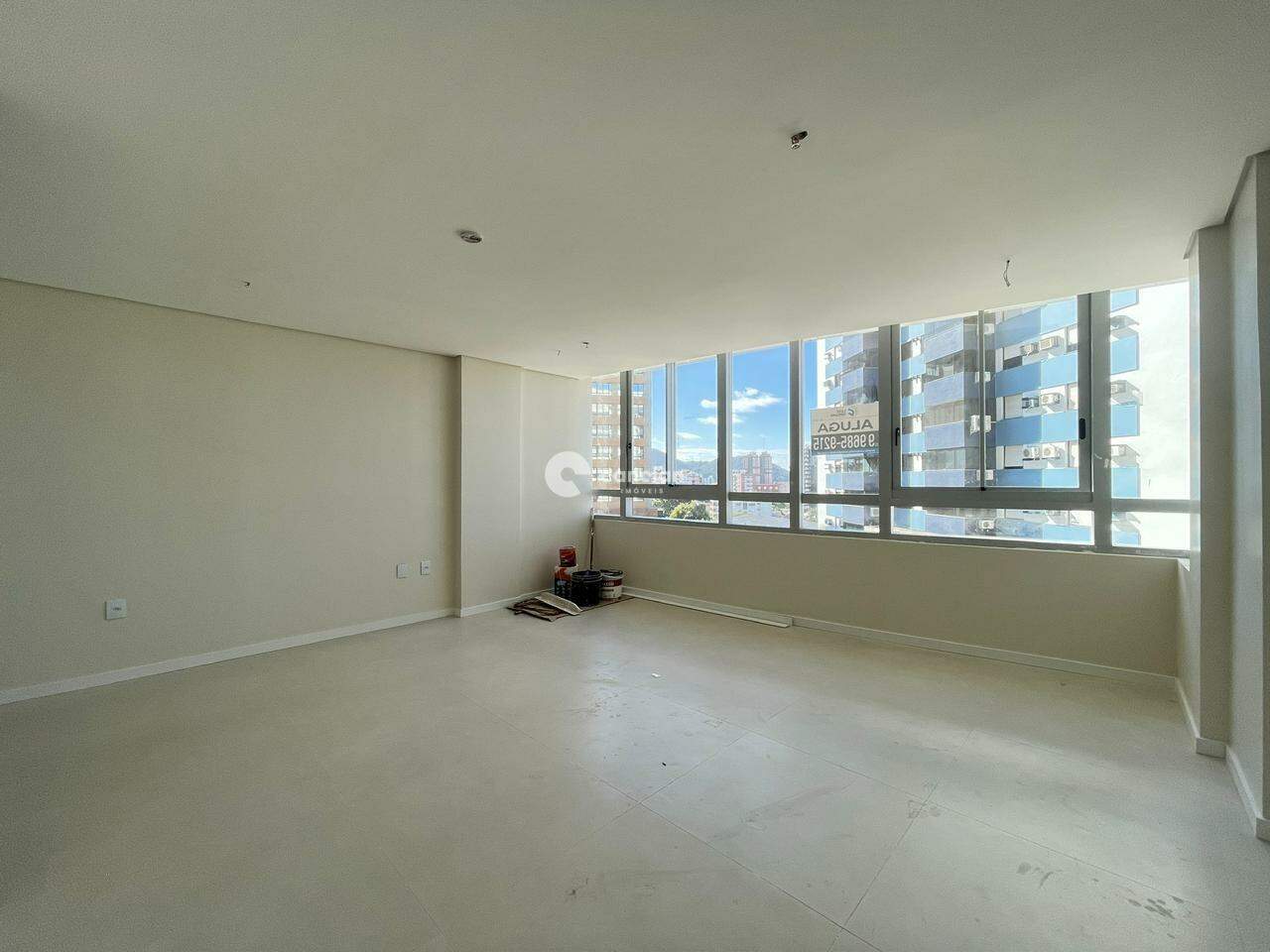 Sala Comercial para aluguel no Centro: 