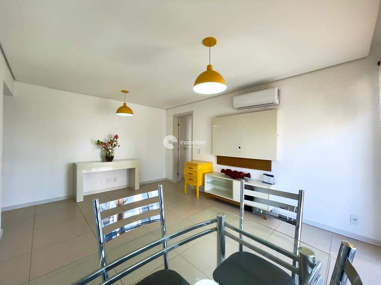 Apartamento para aluguel no Centro: 
