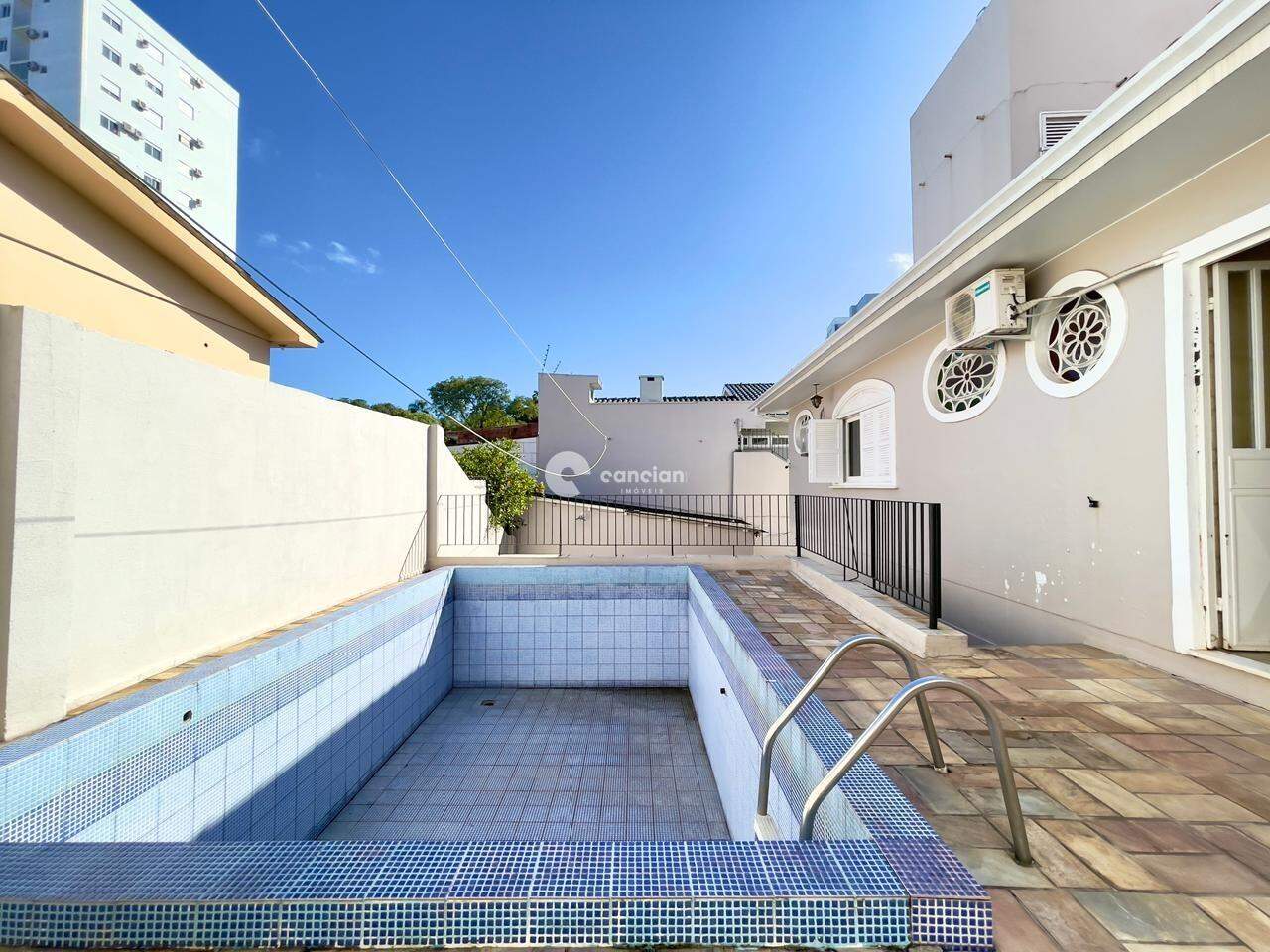 Casa para aluguel no Presidente João Goulart: 