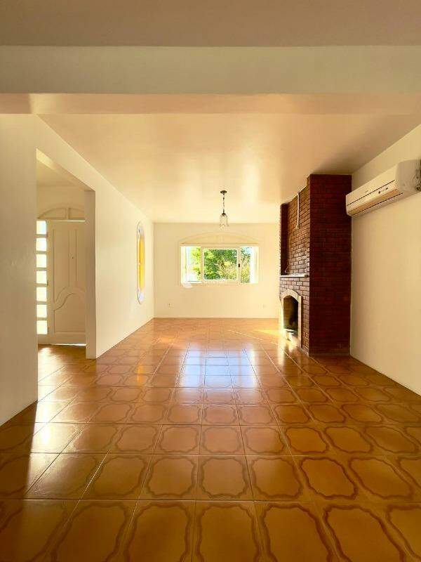 Casa para aluguel no Presidente João Goulart: 