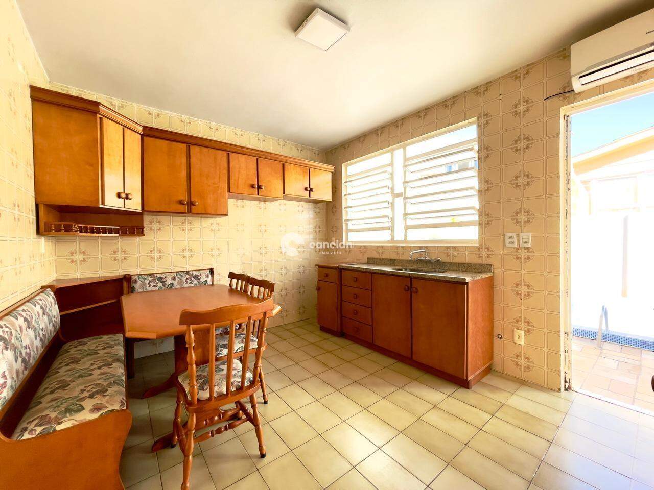 Casa para aluguel no Presidente João Goulart: 